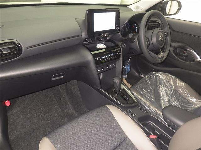 TOYOTA YARIS CROSS 2025