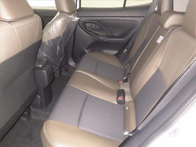 TOYOTA YARIS CROSS 2025