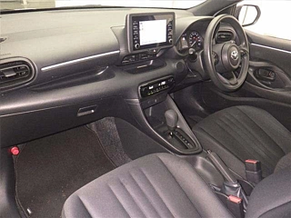 TOYOTA YARIS 2020