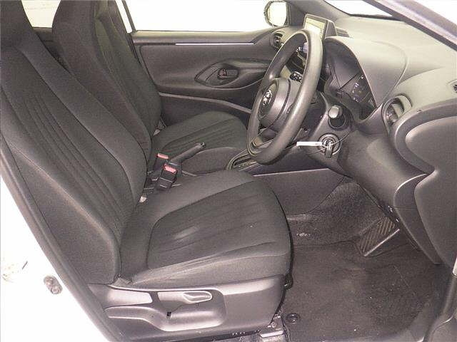 TOYOTA YARIS 2020