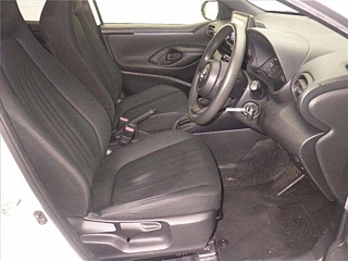 TOYOTA YARIS 2020