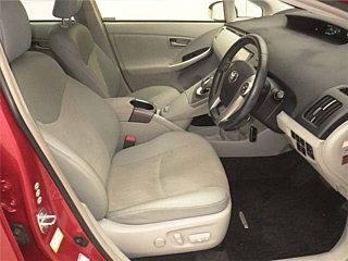 TOYOTA PRIUS 2013
