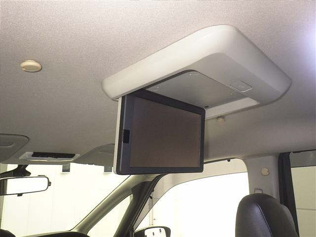 NISSAN SERENA 2018
