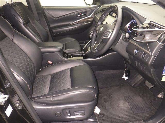 TOYOTA HARRIER 2014