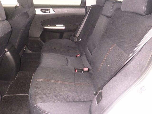 SUBARU FORESTER 2010