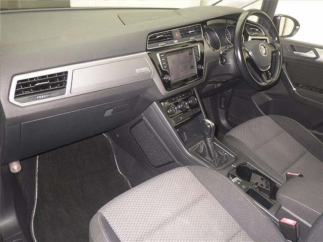 VOLKSWAGEN GOLF TOURAN 2017