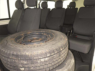 TOYOTA HIACE 2013