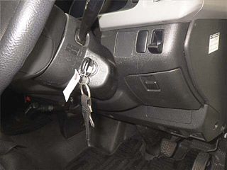 TOYOTA HIACE 2013