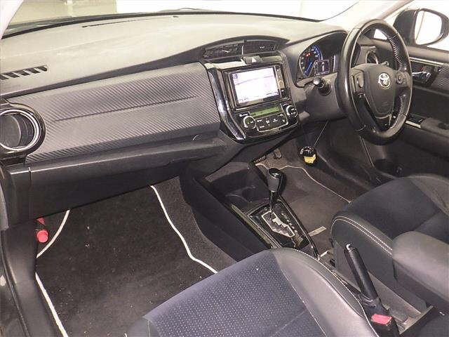 TOYOTA COROLLA FIELDER 2013