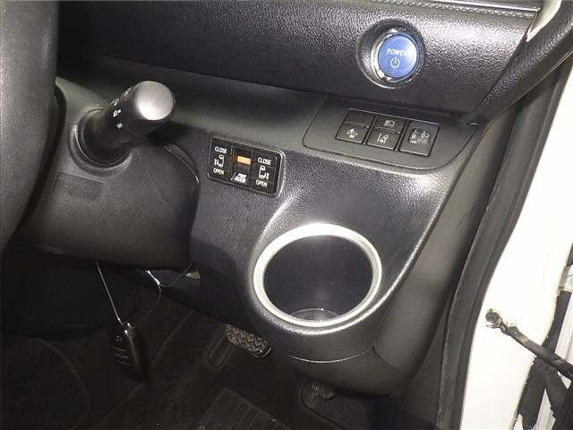 TOYOTA SIENTA 2022