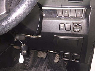 TOYOTA ESTIMA HYBRID 2013