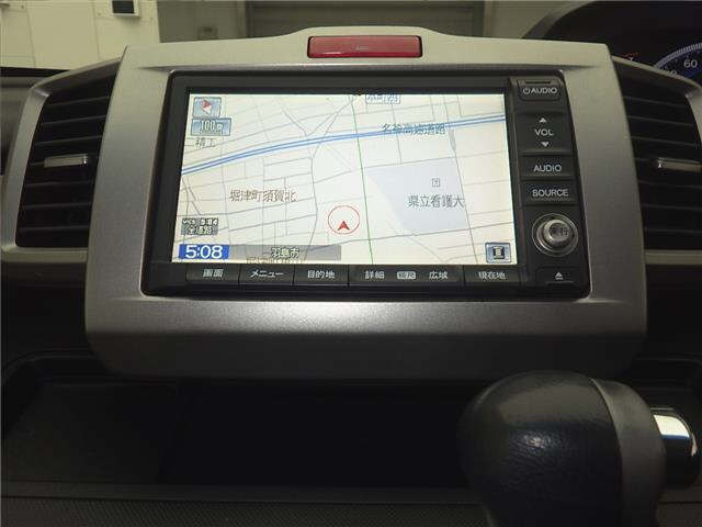 HONDA FREED 2011
