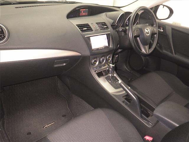 MAZDA AXELA 2012