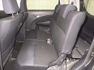 DAIHATSU MOVE 2012