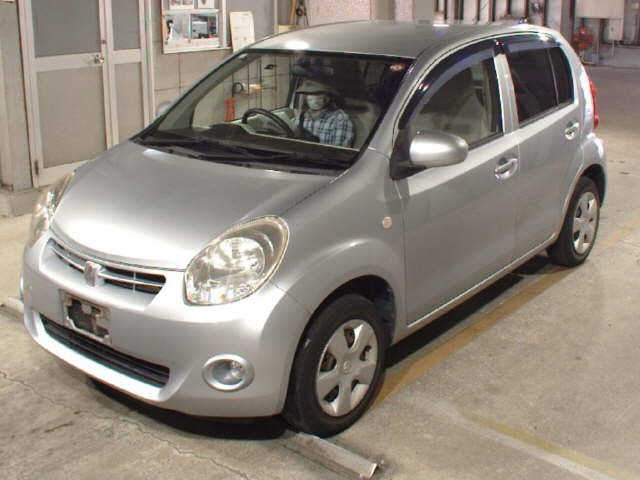 TOYOTA PASSO 2010