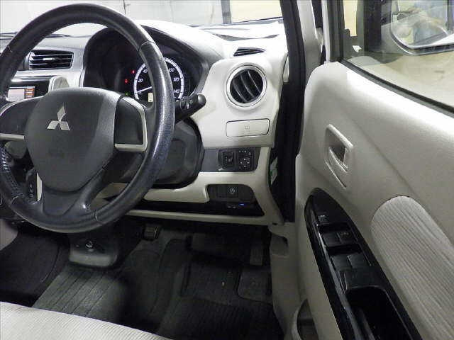 MITSUBISHI EK WAGON 2013