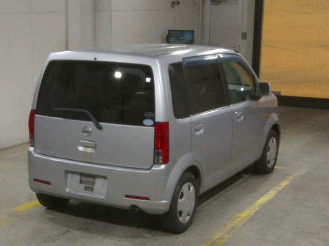 NISSAN OTTI 2010