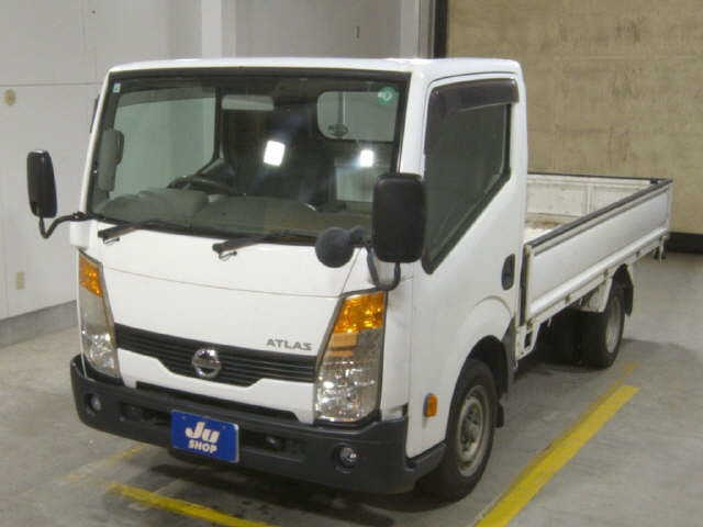 NISSAN ATLAS 2012