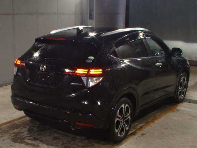 HONDA VEZEL 2014