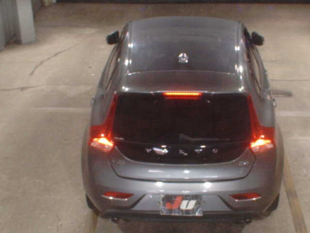 VOLVO V40 2017