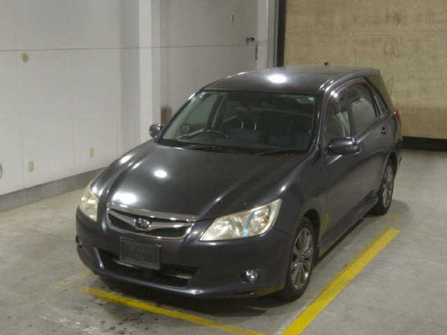 SUBARU EXIGA 2011