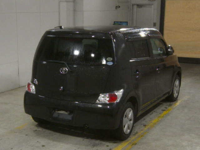 TOYOTA BB 2009