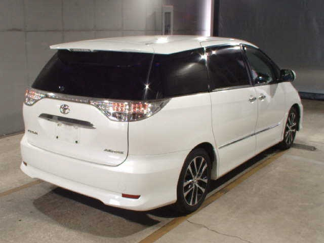 TOYOTA ESTIMA 2013
