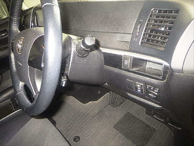 TOYOTA ESTIMA 2013