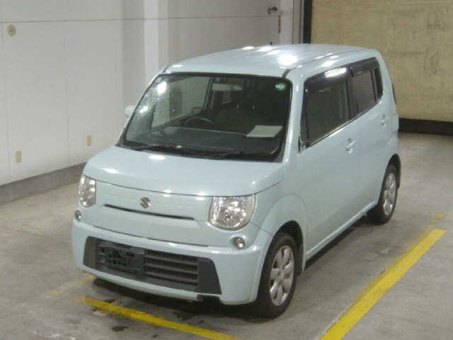 SUZUKI MRWAGON 2011