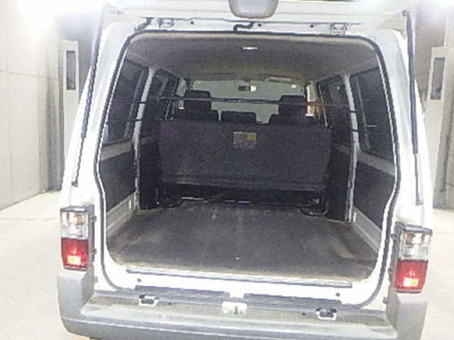 MAZDA BONGO VAN 2009