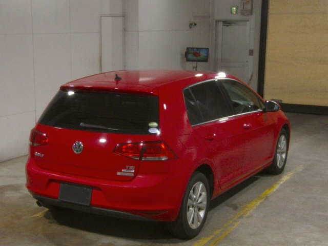 VOLKSWAGEN GOLF 2014
