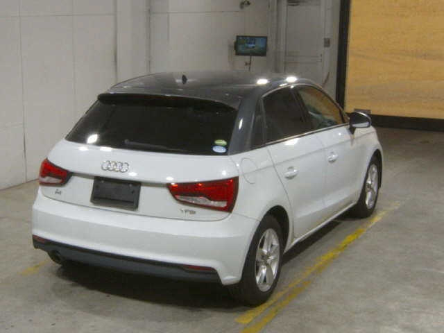 AUDI A1 2016