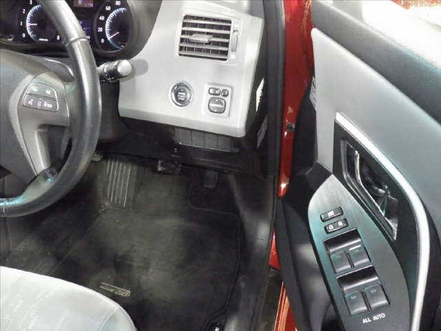 TOYOTA MARK X ZIO 2009