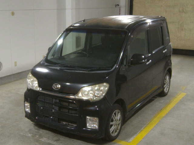 DAIHATSU TANTO EXE 2010