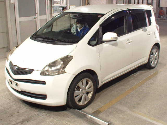 TOYOTA RACTIS 2010