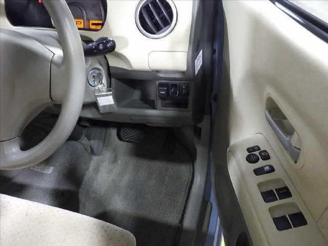 NISSAN MOCO 2010