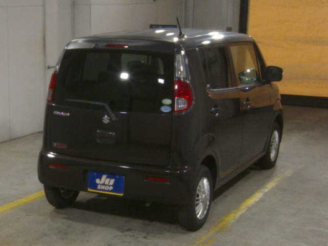 SUZUKI MRWAGON 2011