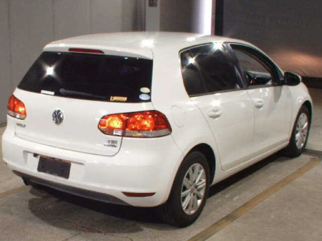 VOLKSWAGEN GOLF 2012
