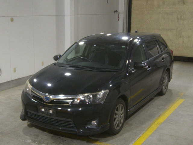 TOYOTA COROLLA FIELDER 2014