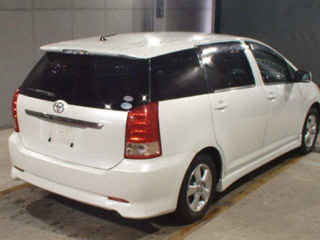 TOYOTA WISH 2008
