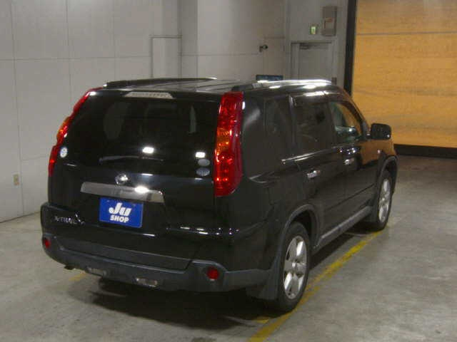 NISSAN X-TRAIL 2010