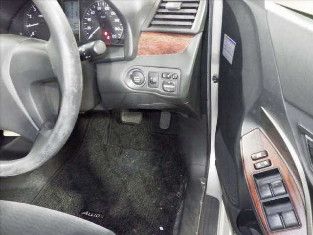 TOYOTA ALLION 2009
