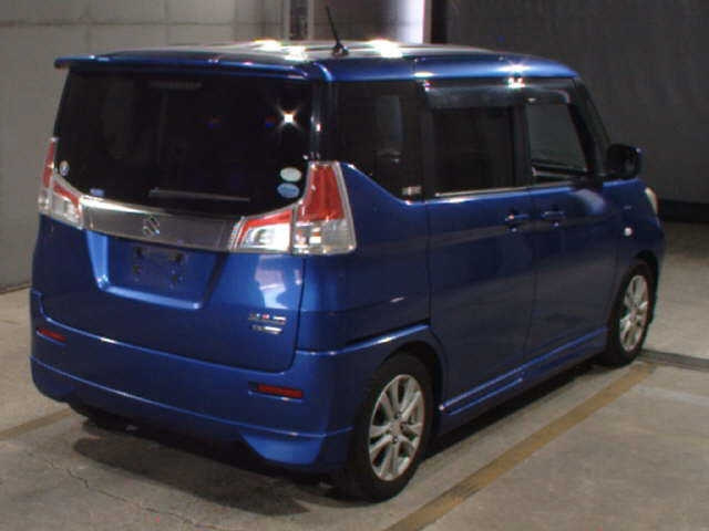 SUZUKI SOLIO 2015