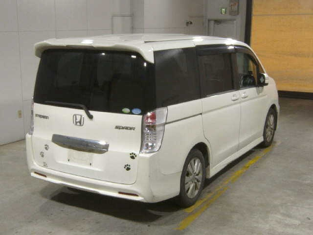 HONDA STEP WAGON 2010