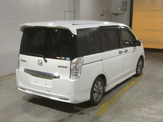 HONDA STEP WAGON 2013