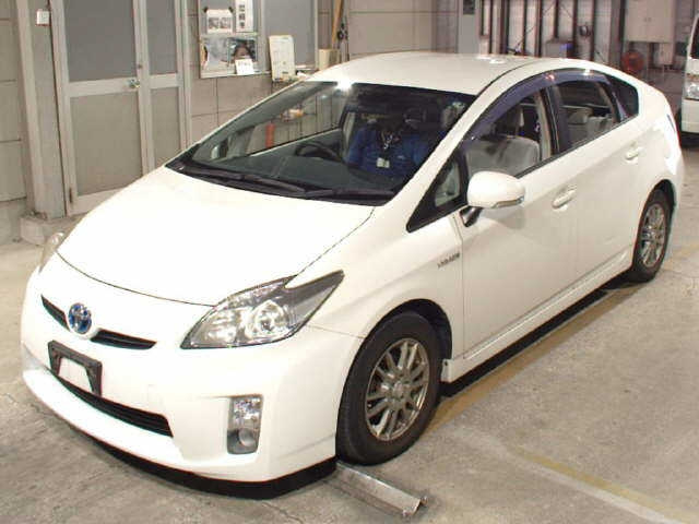 TOYOTA PRIUS 2011