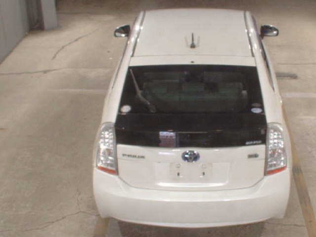 TOYOTA PRIUS 2011