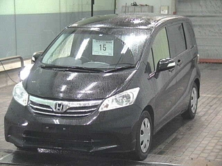 HONDA FREED 2013