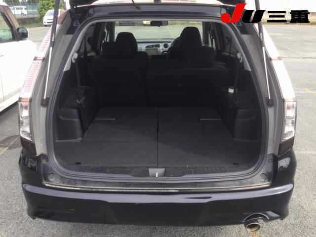 HONDA STREAM 2010