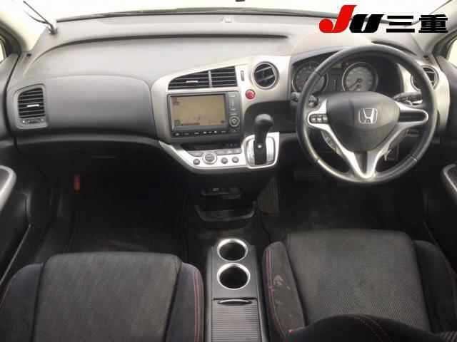 HONDA STREAM 2010